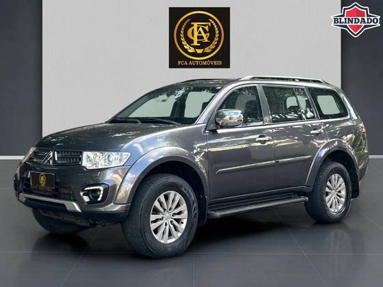 MITSUBISHI PAJERO DAKAR 2016