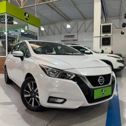 NISSAN VERSA 2022