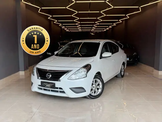 NISSAN VERSA 2016