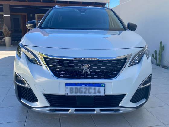 PEUGEOT 3008 2019