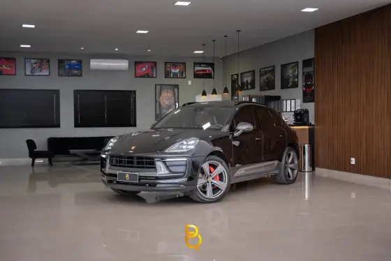 PORSCHE MACAN 2023