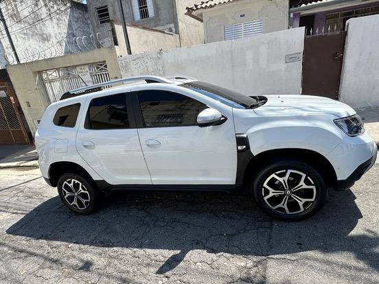 RENAULT DUSTER 2022