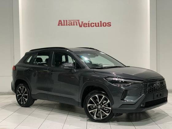 TOYOTA COROLLA CROSS 2026