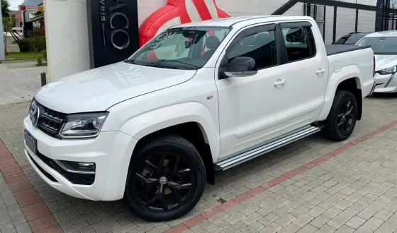 VOLKSWAGEN AMAROK 2021