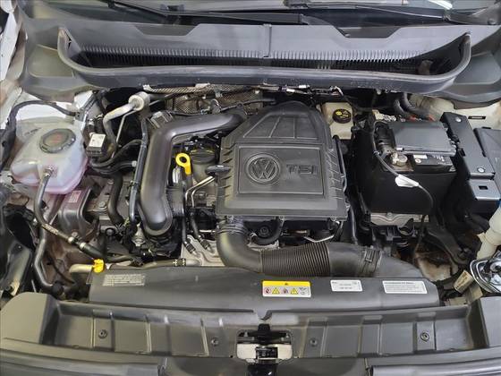 VOLKSWAGEN T-CROSS 2024