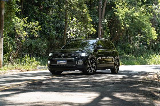 VOLKSWAGEN T-CROSS 2021
