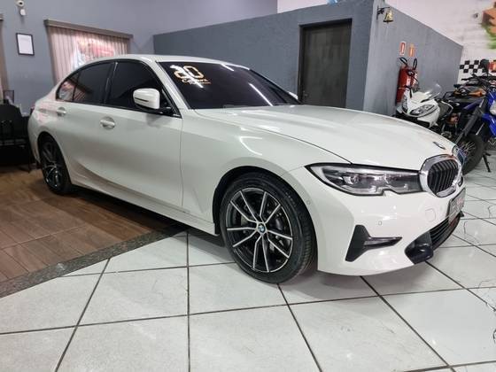 BMW 330i 2020