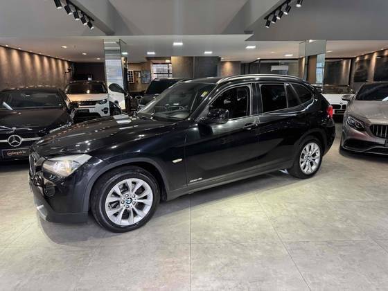 BMW X1 2011