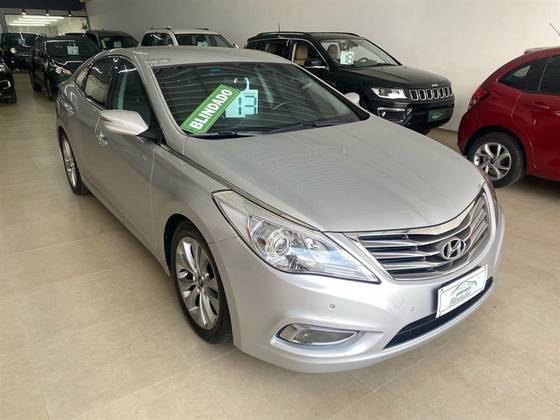 HYUNDAI AZERA 2013