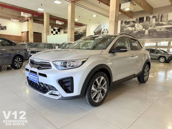 KIA STONIC 2025