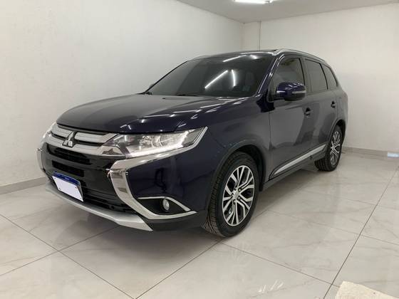 MITSUBISHI OUTLANDER 2018