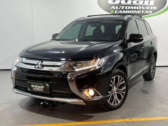 MITSUBISHI OUTLANDER 2017