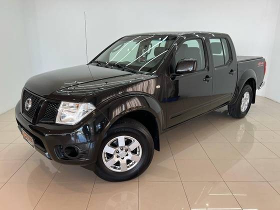 NISSAN FRONTIER 2016