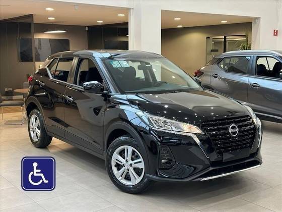 NISSAN KICKS PLAY 2025