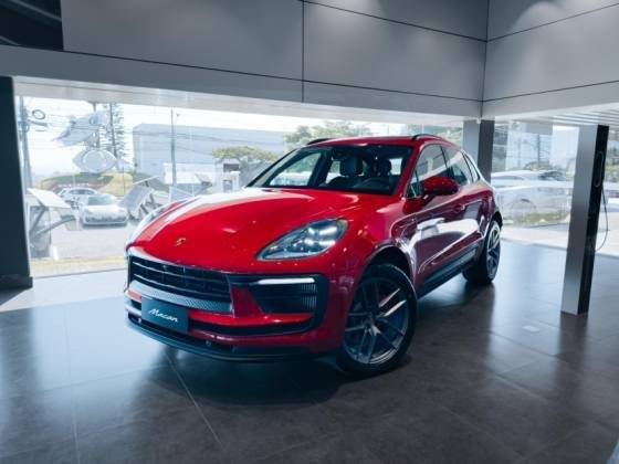 PORSCHE MACAN 2025