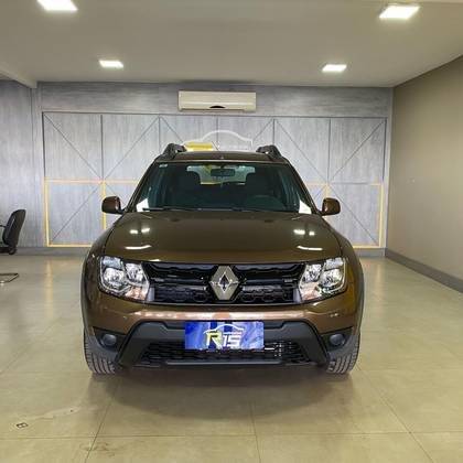 RENAULT DUSTER 2016
