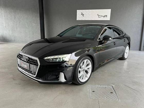AUDI A5 2022