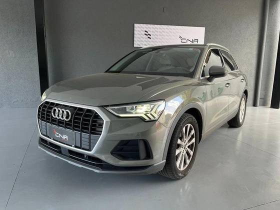 AUDI Q3 2021