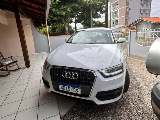 AUDI Q3 2015