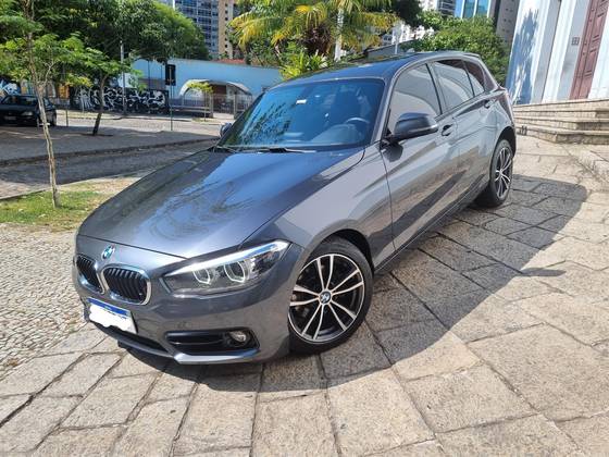 BMW 120i 2019