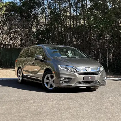 CHRYSLER PACIFICA 2018