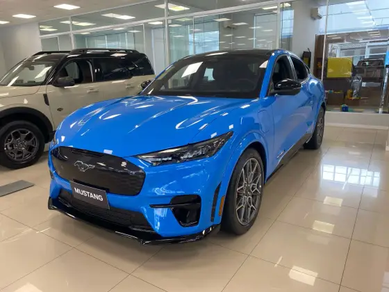 FORD MUSTANG MACH-e 2024