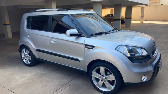 KIA SOUL 2011