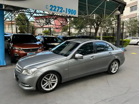 MERCEDES-BENZ C 180 2012