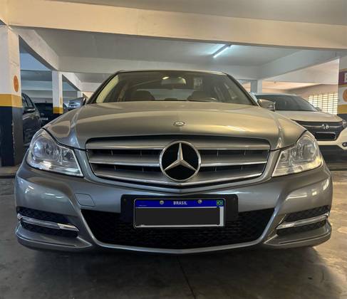 MERCEDES-BENZ C 180 2012