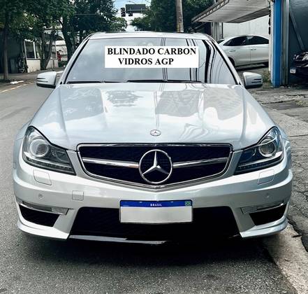 MERCEDES-BENZ C 63 AMG 2012