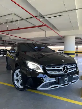MERCEDES-BENZ GLA 200 2018