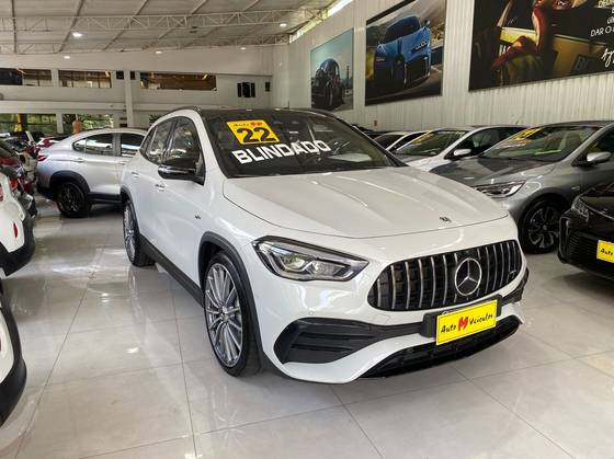 MERCEDES-BENZ GLA 35 AMG 2022