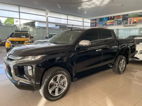 MITSUBISHI L200 TRITON 2022