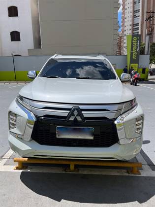 MITSUBISHI PAJERO SPORT 2023
