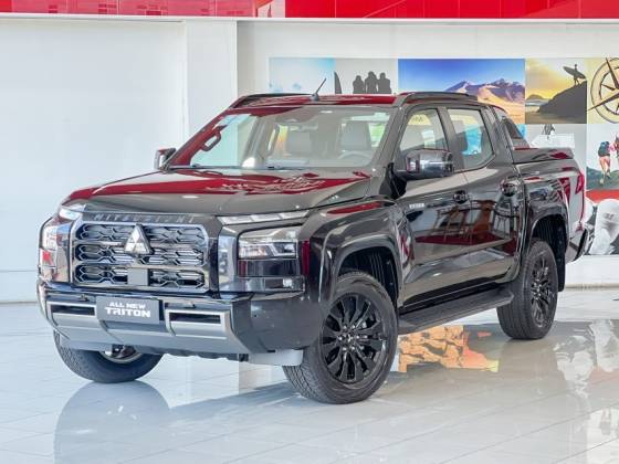 MITSUBISHI TRITON 2025