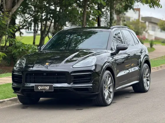 PORSCHE CAYENNE 2023