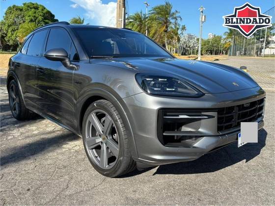 PORSCHE CAYENNE 2024