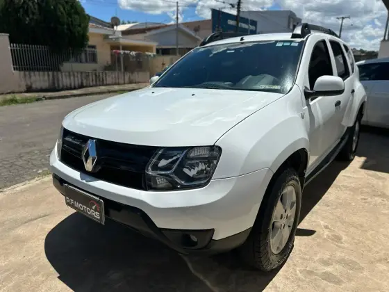 RENAULT DUSTER 2016
