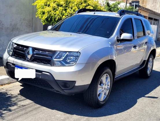 RENAULT DUSTER 2016