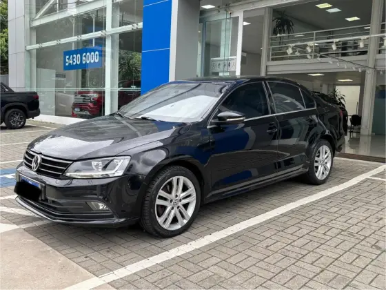 VOLKSWAGEN JETTA 2017