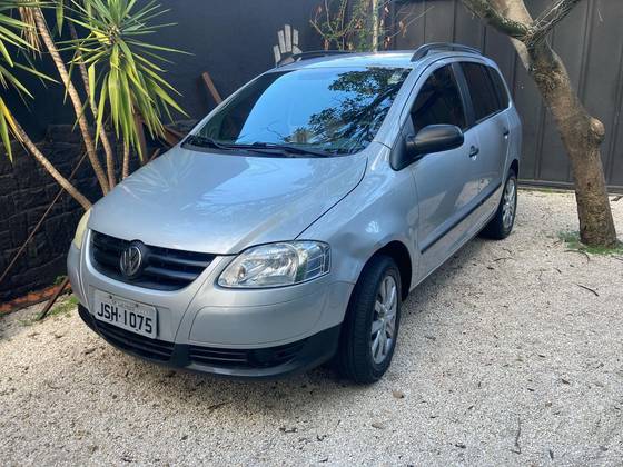 VOLKSWAGEN SPACEFOX 2009