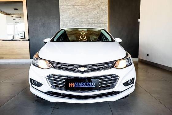 CHEVROLET CRUZE 2017