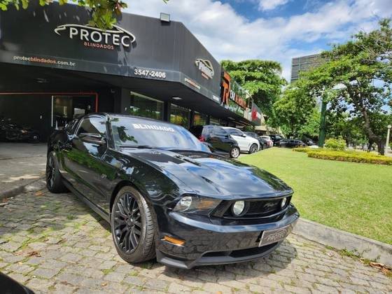 FORD MUSTANG 2010