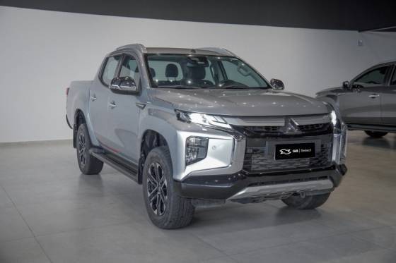 MITSUBISHI L200 TRITON 2024