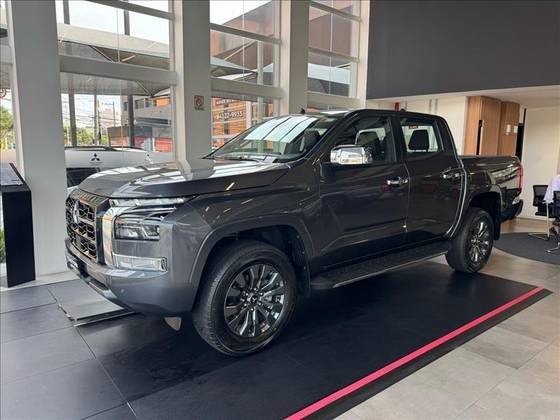 MITSUBISHI TRITON 2026