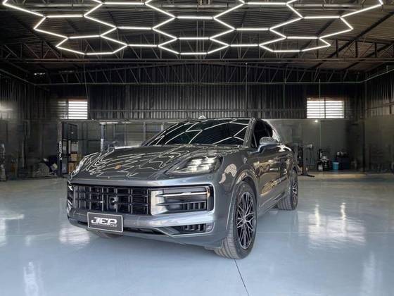 PORSCHE CAYENNE 2024
