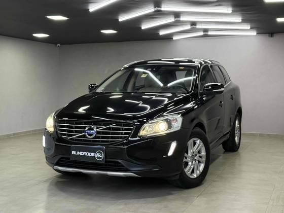 VOLVO XC60 2016