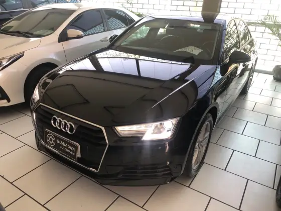 AUDI A4 2019