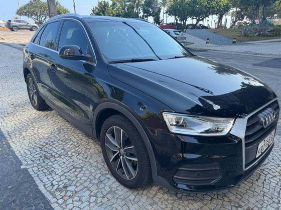 AUDI Q3 2017