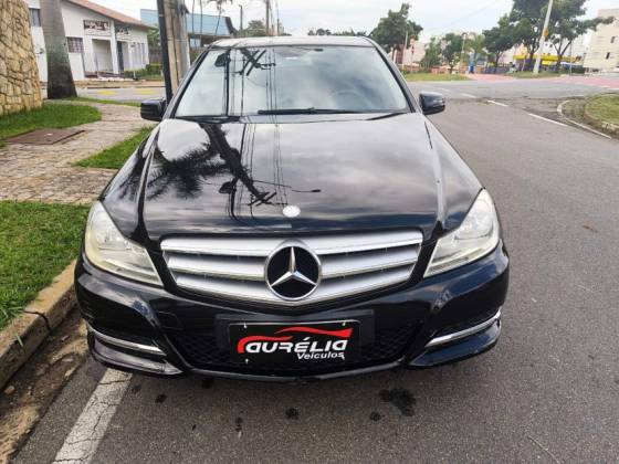 MERCEDES-BENZ C 180 2012